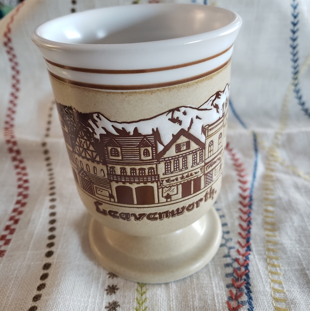 Leavenworth, WA Mug